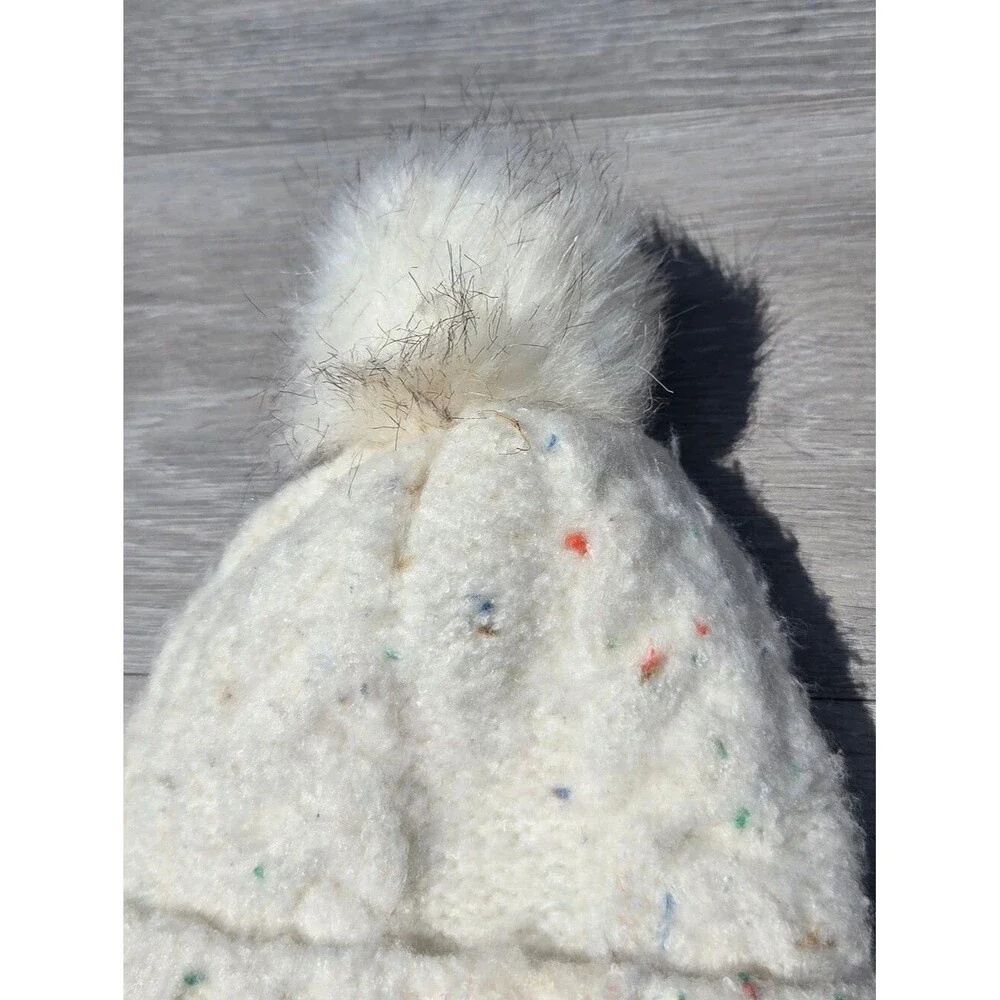 Cat & Jack Beanie and Mittens Size 6-24 Months